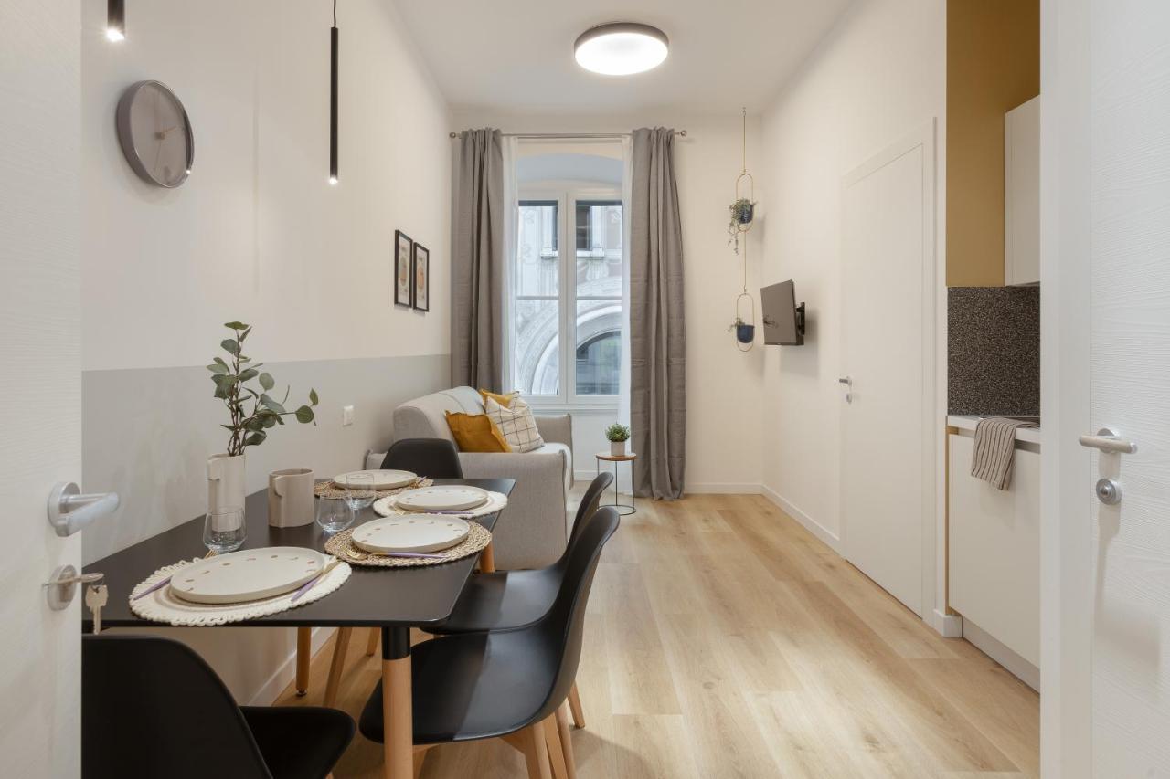 Trieste Timeless 2-Bedrooms Flat 외부 사진